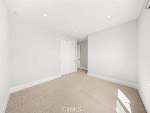 117  Donati  , Irvine, CA