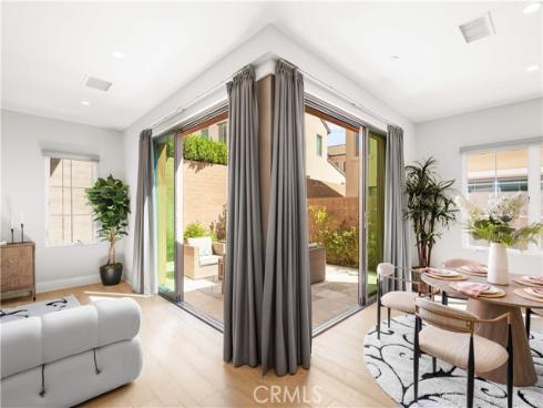 117  Donati  , Irvine, CA