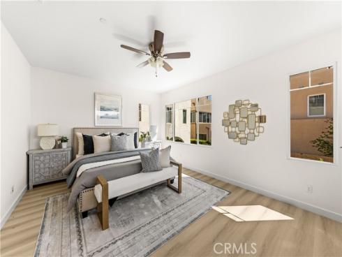 114  Cultivate  , Irvine, CA