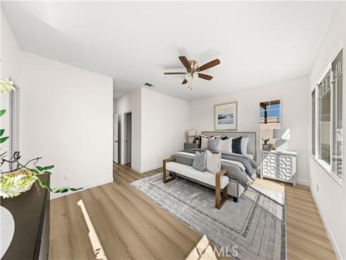 114  Cultivate  , Irvine, CA