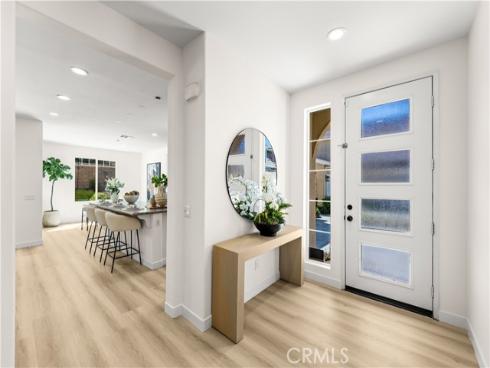 114  Cultivate  , Irvine, CA