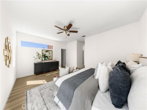 114  Cultivate  , Irvine, CA