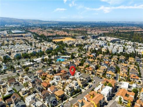 114  Cultivate  , Irvine, CA