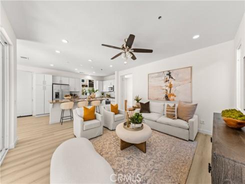 114  Cultivate  , Irvine, CA