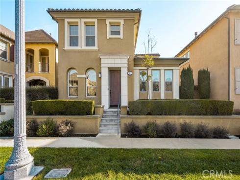 97  Twin Gables  , Irvine, CA