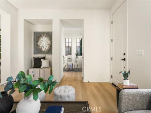 97  Twin Gables  , Irvine, CA