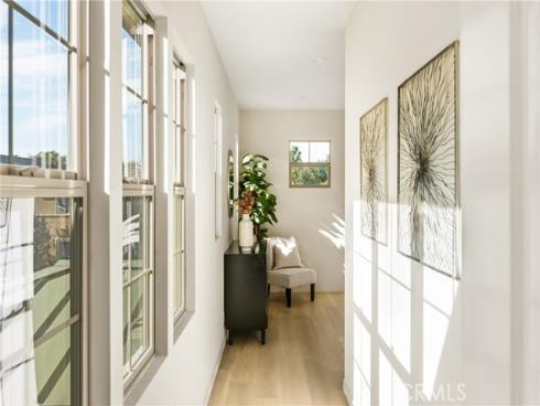 97  Twin Gables  , Irvine, CA