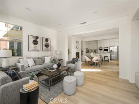 97  Twin Gables  , Irvine, CA