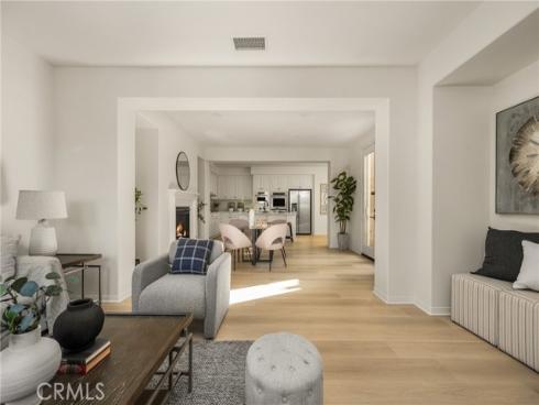 97  Twin Gables  , Irvine, CA