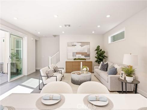 238  Chorus  , Irvine, CA