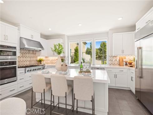 238  Chorus  , Irvine, CA