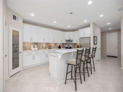 29  Roseville  , Irvine, CA