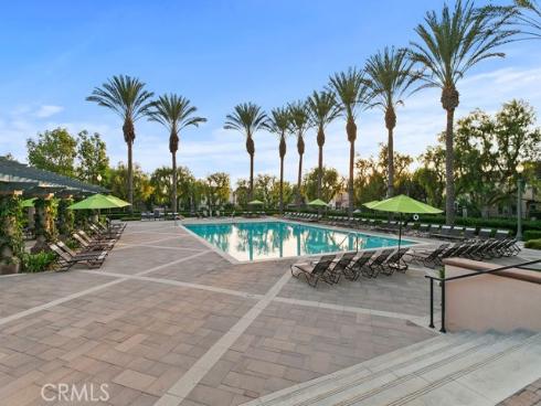 29  Roseville  , Irvine, CA