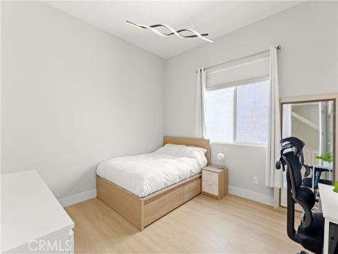 259  chorus  , Irvine, CA