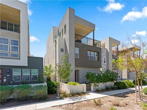 259  chorus  , Irvine, CA