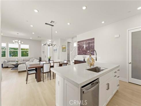 259  chorus  , Irvine, CA