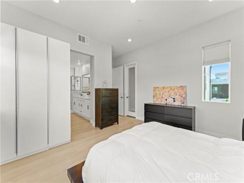 259  chorus  , Irvine, CA