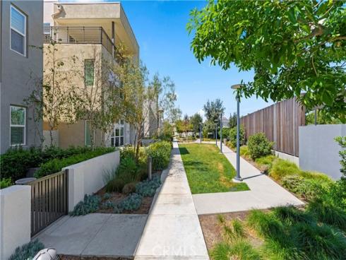 259  chorus  , Irvine, CA