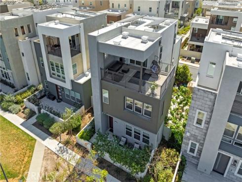 259  chorus  , Irvine, CA