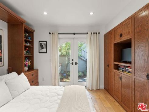 11  Rocky Knoll  12 , Irvine, CA