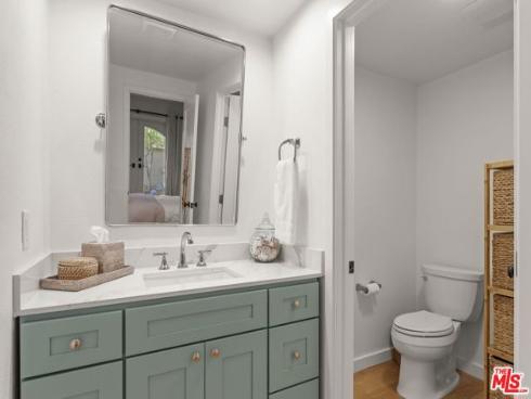 11  Rocky Knoll  12 , Irvine, CA