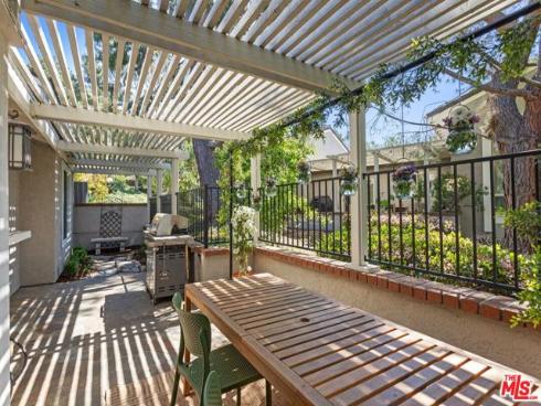 11  Rocky Knoll  12 , Irvine, CA