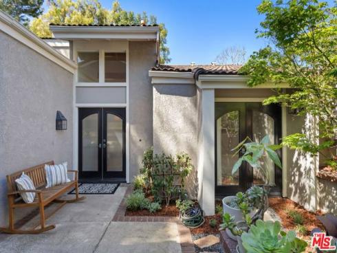 11  Rocky Knoll  12 , Irvine, CA