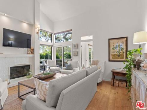 11  Rocky Knoll  12 , Irvine, CA