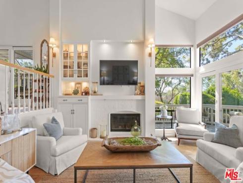 11  Rocky Knoll  12 , Irvine, CA