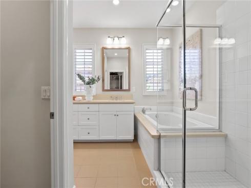 62 Wrangler , Irvine, CA