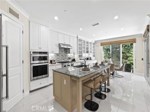 62 Wrangler , Irvine, CA