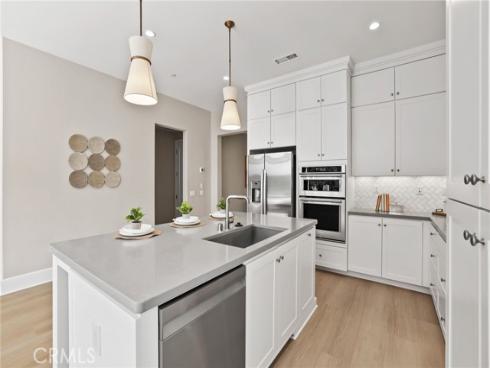 130  Donati  , Irvine, CA