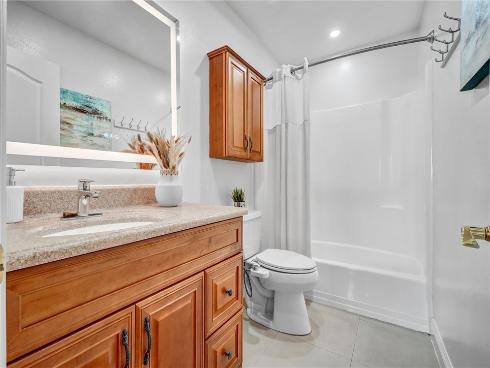 4061  Salacia  , Irvine, CA