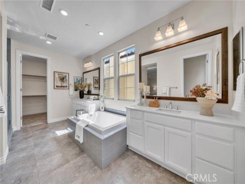 60  Sherwood  , Irvine, CA