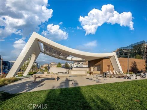 293  Lynx  , Irvine, CA