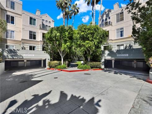 2253  Martin #410  , Irvine, CA