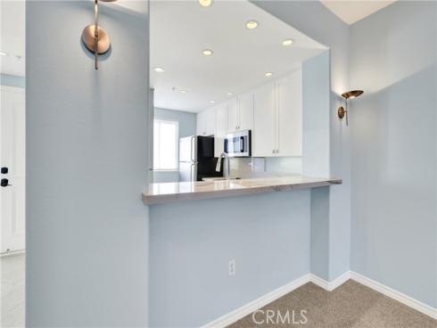 2253  Martin #410  , Irvine, CA