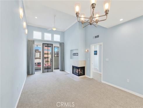 2253  Martin #410  , Irvine, CA