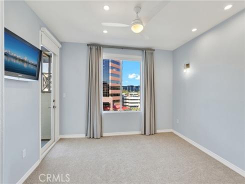 2253  Martin #410  , Irvine, CA