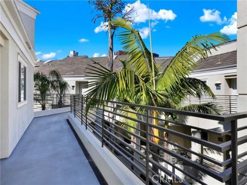 2253  Martin #410  , Irvine, CA