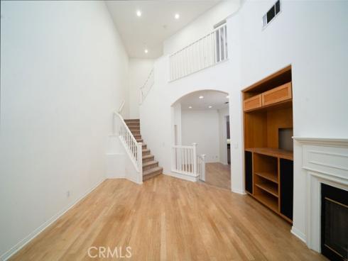 30  Burlingame  , Irvine, CA