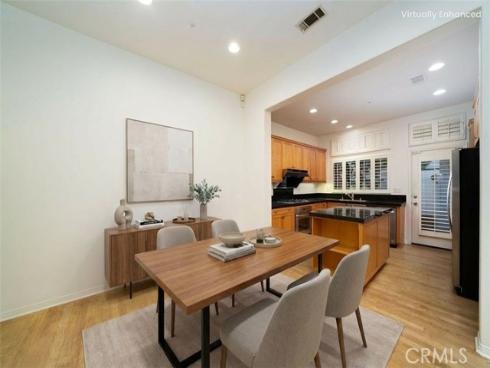 30  Burlingame  , Irvine, CA