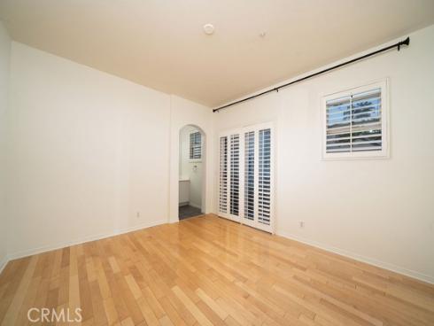 30  Burlingame  , Irvine, CA