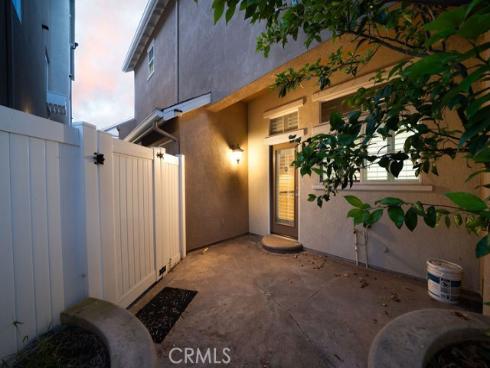 30  Burlingame  , Irvine, CA