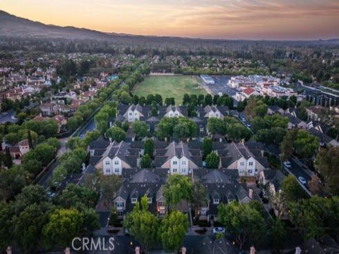 30  Burlingame  , Irvine, CA