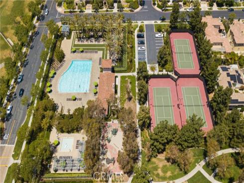 30  Burlingame  , Irvine, CA