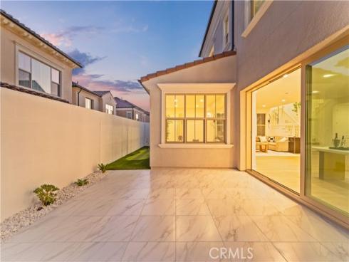 168  Somera  , Irvine, CA