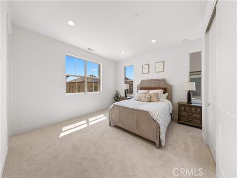 168  Somera  , Irvine, CA