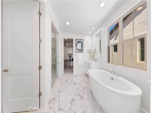 168  Somera  , Irvine, CA