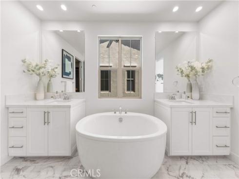 168  Somera  , Irvine, CA